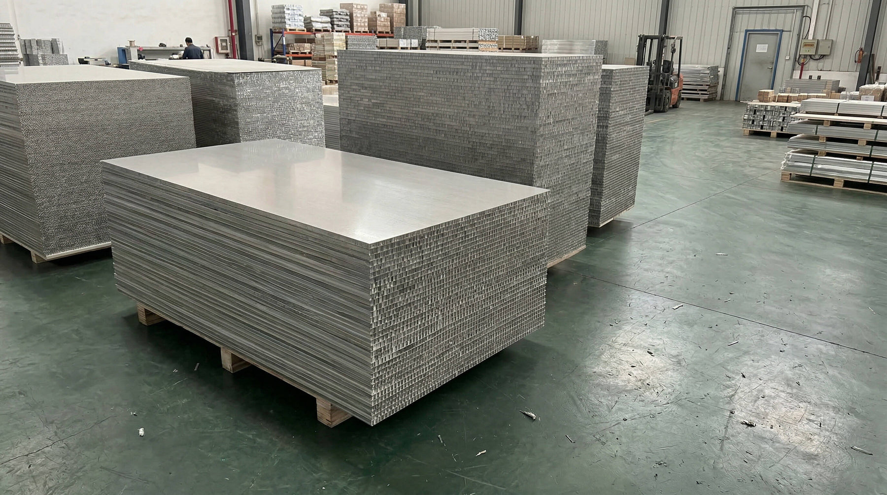 ALUMINIUM HONEYCOMB PANELS